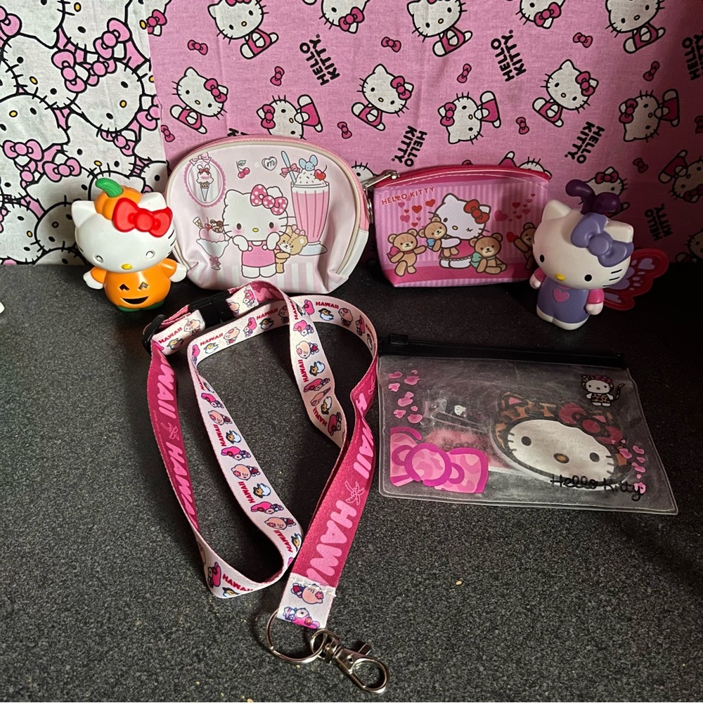 Hello Kitty Bundle